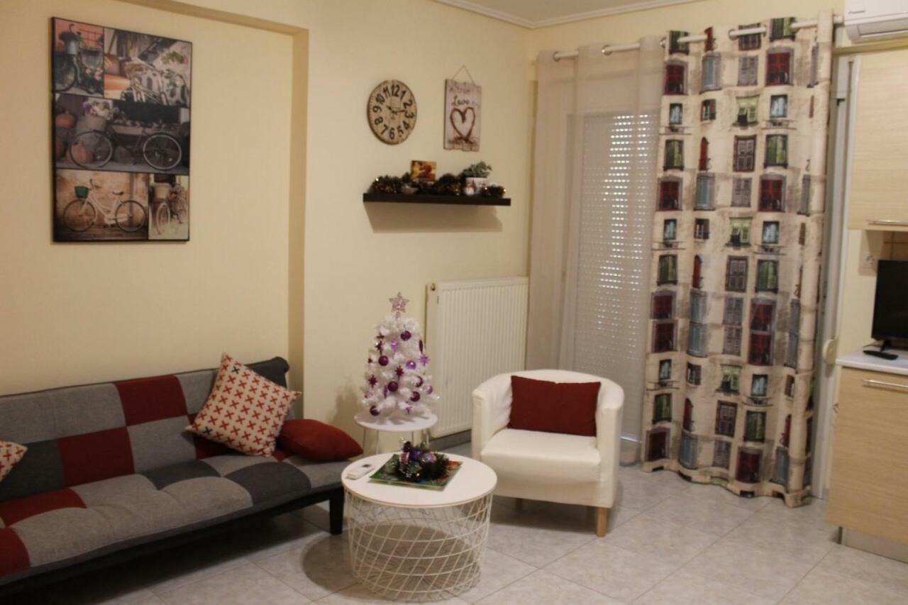 Cozy Studio Apartment In Pireus 외부 사진